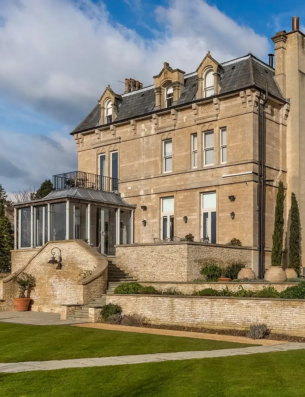 Large Private House project thumbnail
